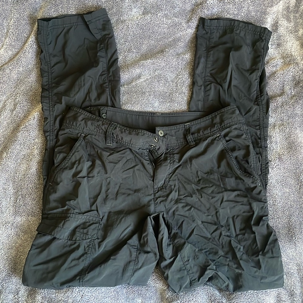 Women’s sportswear pants
